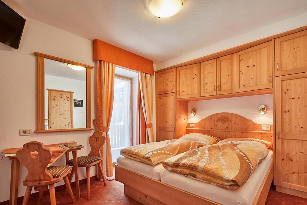Hotel Garni Reutlingen Colfosco Esterno foto