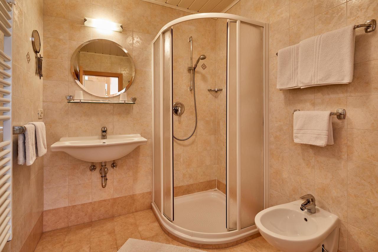 Hotel Garni Reutlingen Colfosco Esterno foto